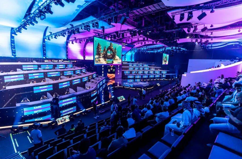 结合自身优 结合自身优