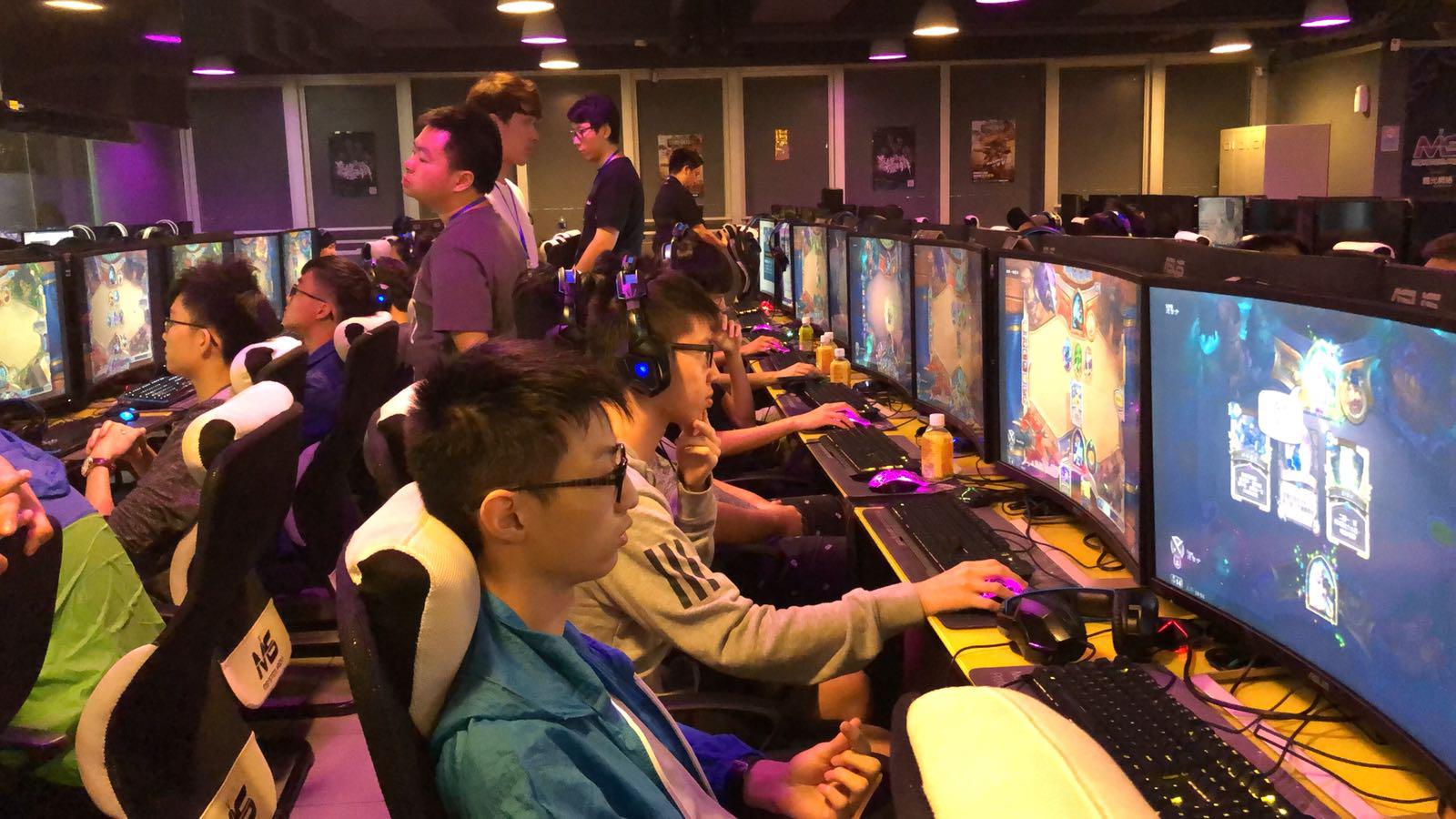 他在恢复期 他在恢复期